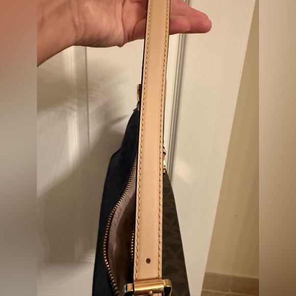 Michael Kors Black and Tan Logo Shoulder Bag - Picture 5 of 5